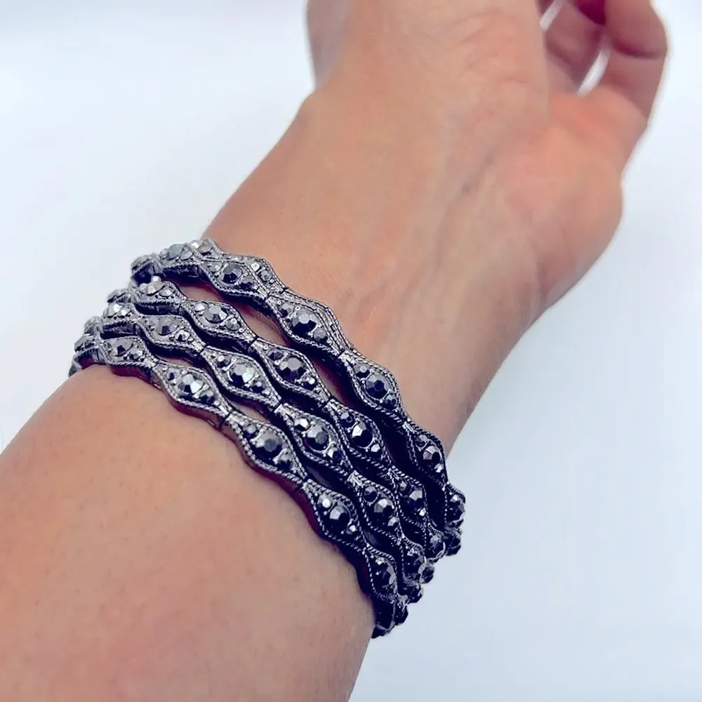 Elegant Geometrical Wrap Gunmetal Silver Bangle Wrap Around Expandable Bracelet